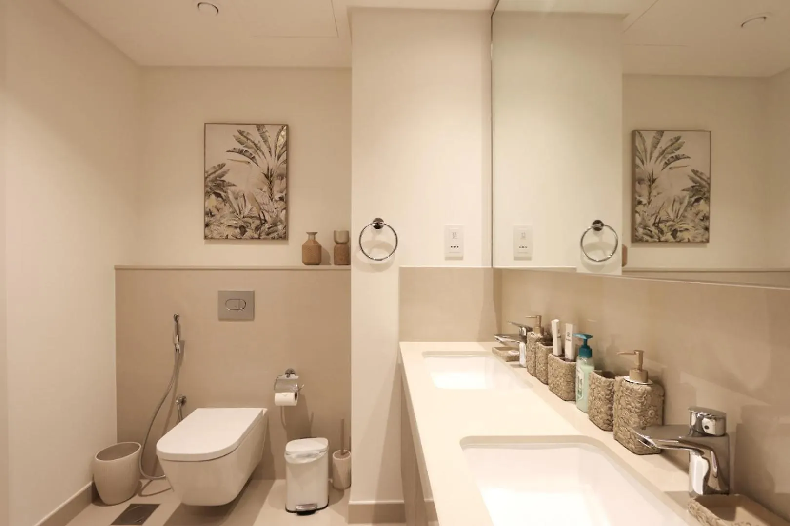 Upgraded 3Br With Burj Khalifa View Next To Dubai Mall Lägenhet
